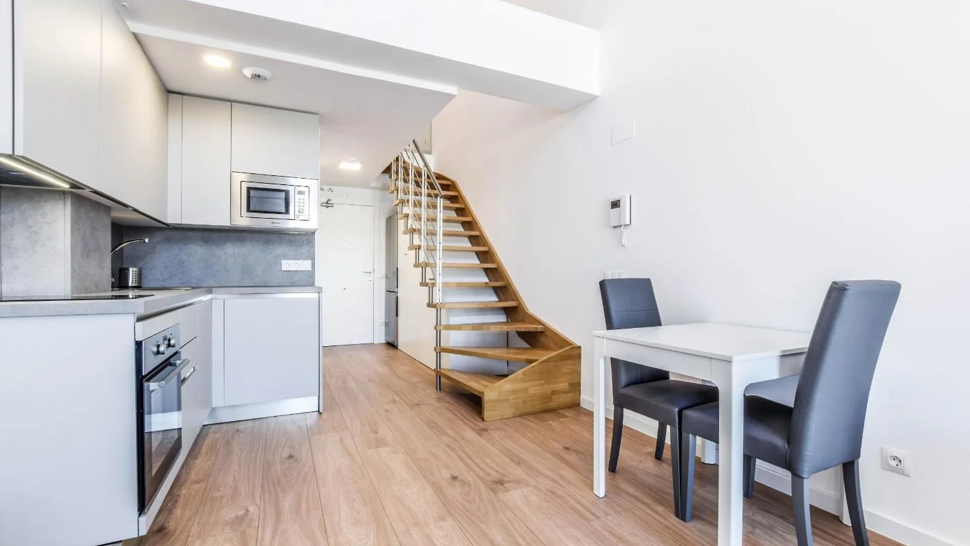 APARTAMENTOS BUSINESs San Sebastián de los Reyes